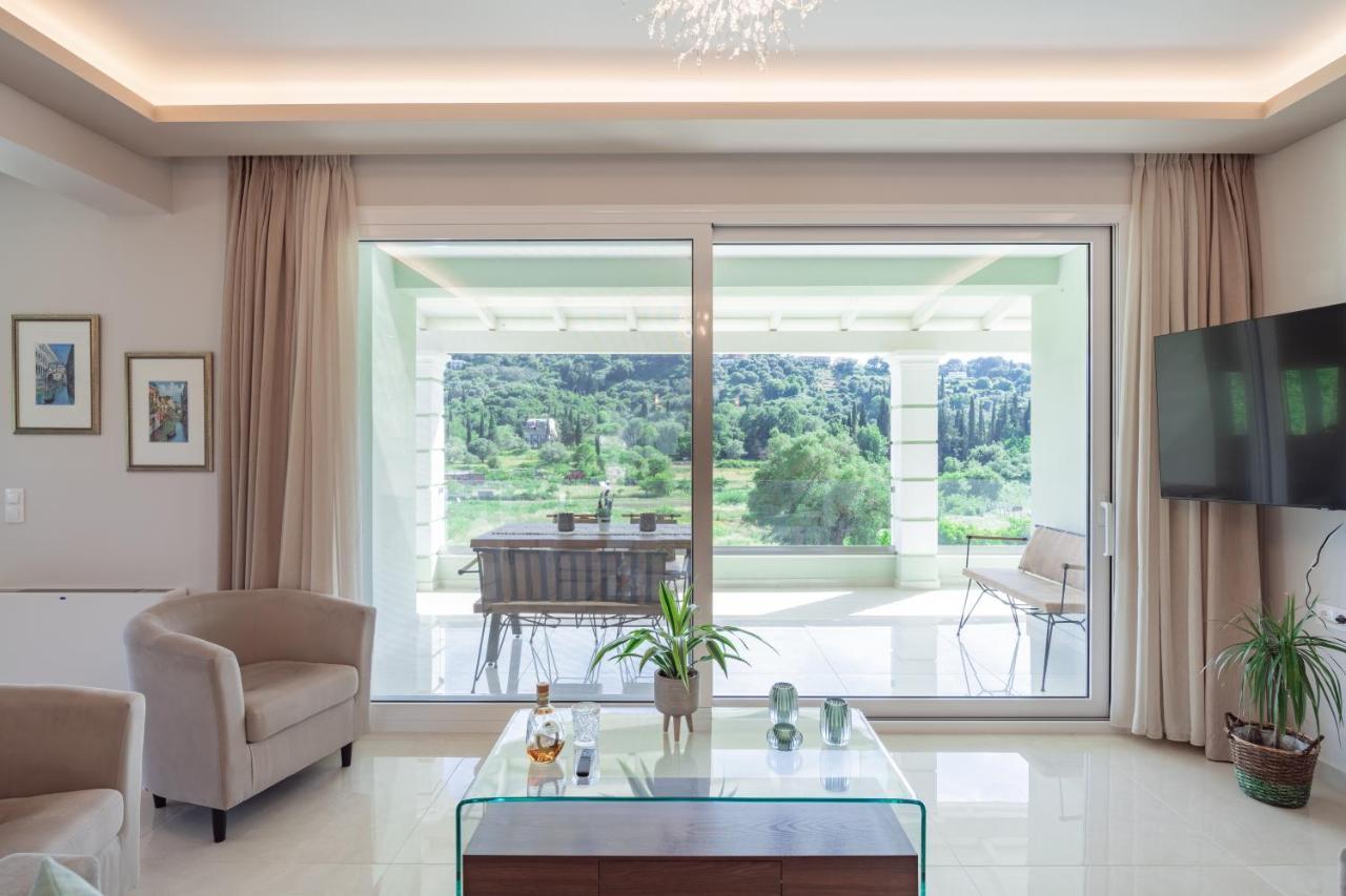 Вілла Katikia House Kompitsion Екстер'єр фото